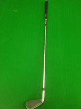 Load image into Gallery viewer, Dunlop DDH Sand Wedge Regular
