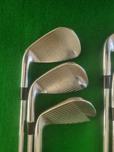 Load image into Gallery viewer, Callaway Apex Pro 16 Irons 4 - PW Stiff
