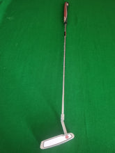 Load image into Gallery viewer, Odyssey White Hot XG #1 Putter 35&quot;
