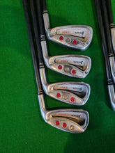 Load image into Gallery viewer, Srixon I-601 Irons 4 - PW Regular

