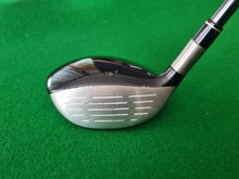 Load image into Gallery viewer, TaylorMade R7 ti Ladies 5 Wood
