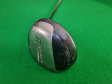 Load image into Gallery viewer, TaylorMade 320 Ti Driver 8.5° Stiff
