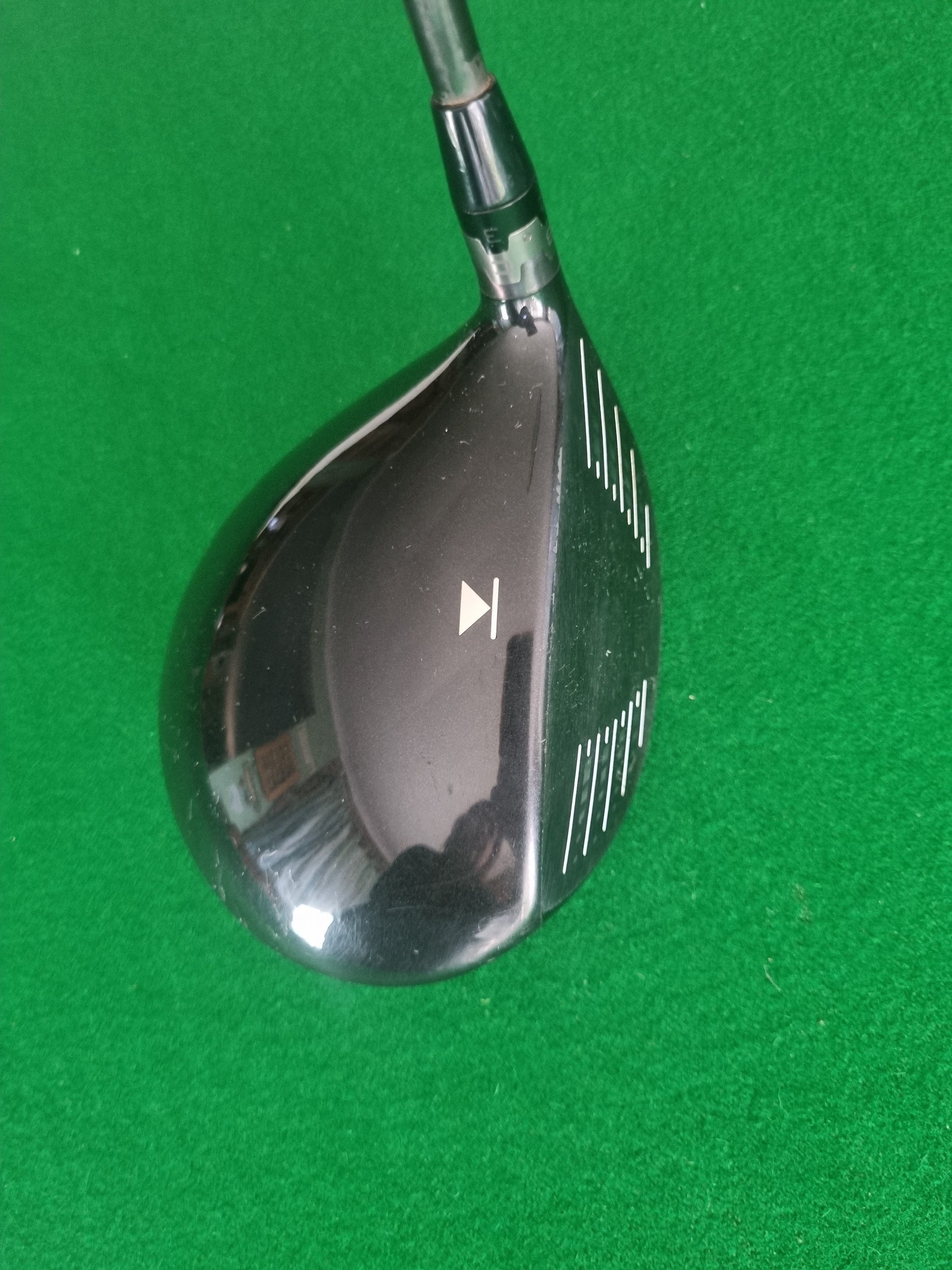 Titleist 913D3 Driver 8.5° Stiff with Cover – Golfers Market