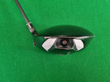 Load image into Gallery viewer, TaylorMade R9 Supertri Driver 10.5° Extra Stiff with Cover
