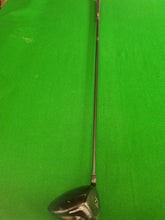 Load image into Gallery viewer, TaylorMade R9 Supertri Driver 10.5° Extra Stiff with Cover
