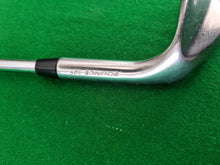 Load image into Gallery viewer, Professional Open Series 690 Lob Wedge 60°
