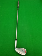 Load image into Gallery viewer, Srixon WG-706 Sand Wedge 54°
