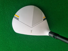 Load image into Gallery viewer, TaylorMade RBZ Stage 2 Fairway 3 Wood 15° Regular with Cover
