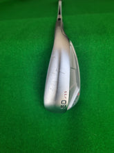 Load image into Gallery viewer, Cleveland CBX2 Gap Wedge 50°
