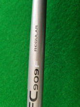 Load image into Gallery viewer, Ping G5 Fairway 5 Wood 18° Regular with Cover
