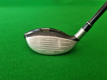 Load image into Gallery viewer, TaylorMade Burner 5 Wood 18° Regular with Cover
