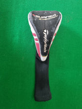 Load image into Gallery viewer, TaylorMade Burner 5 Wood 18° Regular with Cover
