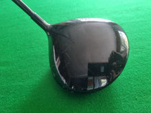 Load image into Gallery viewer, Cleveland Classic XL Driver 10.5° Stiff
