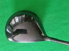 Load image into Gallery viewer, Cleveland Classic XL Driver 10.5° Stiff
