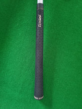 Load image into Gallery viewer, Titleist 712 CB Forged Irons 4 - PW Stiff
