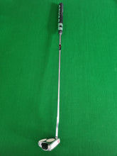 Load image into Gallery viewer, Odyssey White Hot XG 2-Ball Putter 35&quot;

