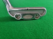 Load image into Gallery viewer, Chipper Golf 35°
