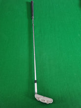 Load image into Gallery viewer, Chipper Golf 35°
