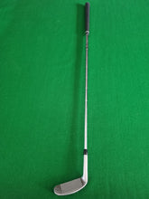 Load image into Gallery viewer, Chipper Golf 35°
