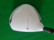 Load image into Gallery viewer, TaylorMade Burner Superfast 2.0 Fairway 3 Wood 15° Regular with Cover and New Grip
