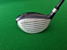 Load image into Gallery viewer, Spalding Concept Fairway 3 Wood 15° Regular with Cover and New Grip
