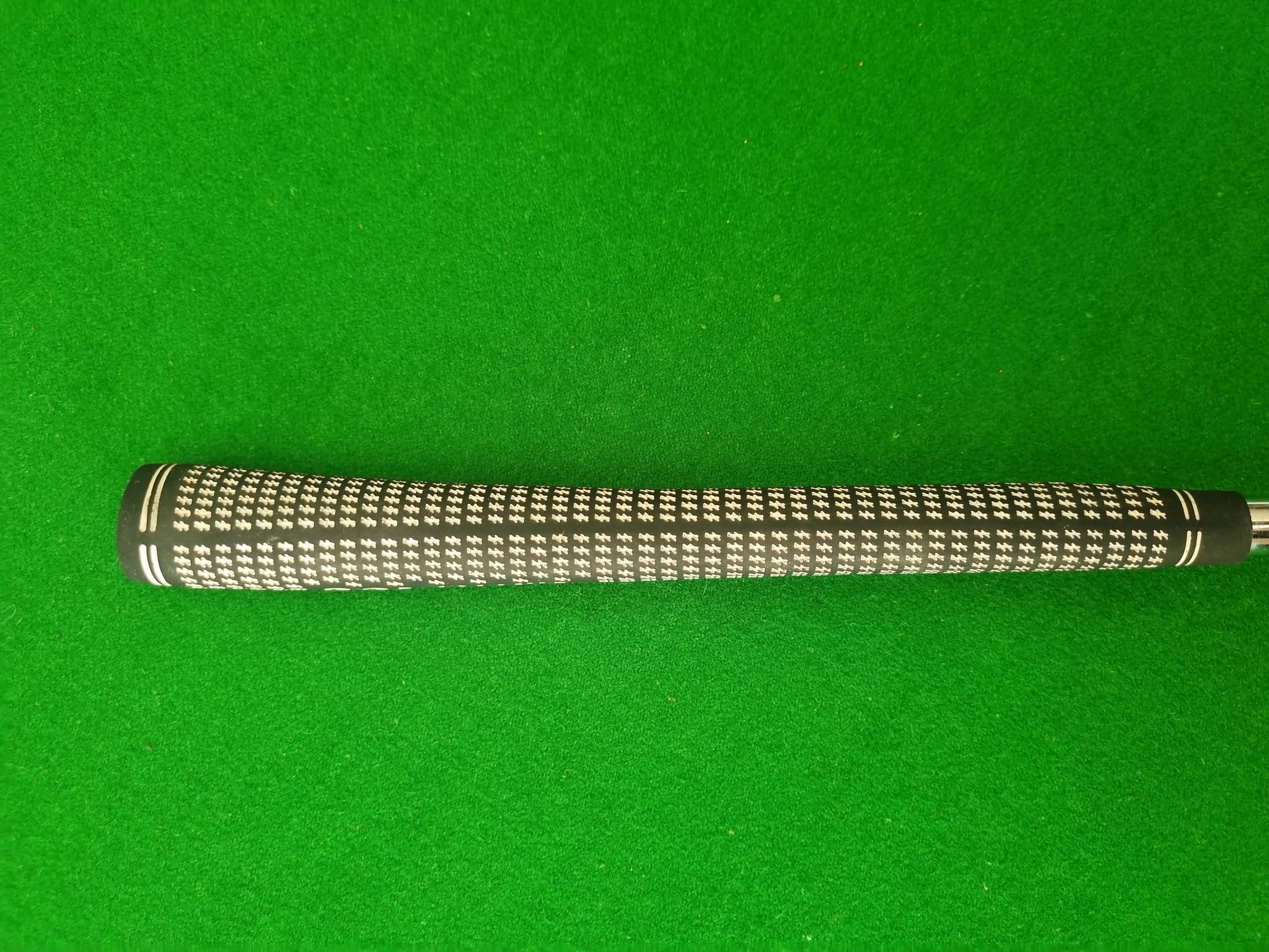 Odyssey White Hot 2-ball Blade Putter 37