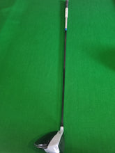 Load image into Gallery viewer, TaylorMade M4 Driver 9.5° Stiff with Cover
