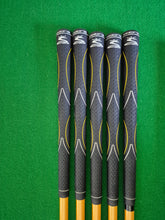 Load image into Gallery viewer, Cobra S3 Max Hybrid Iron Set 4 - SW Regular
