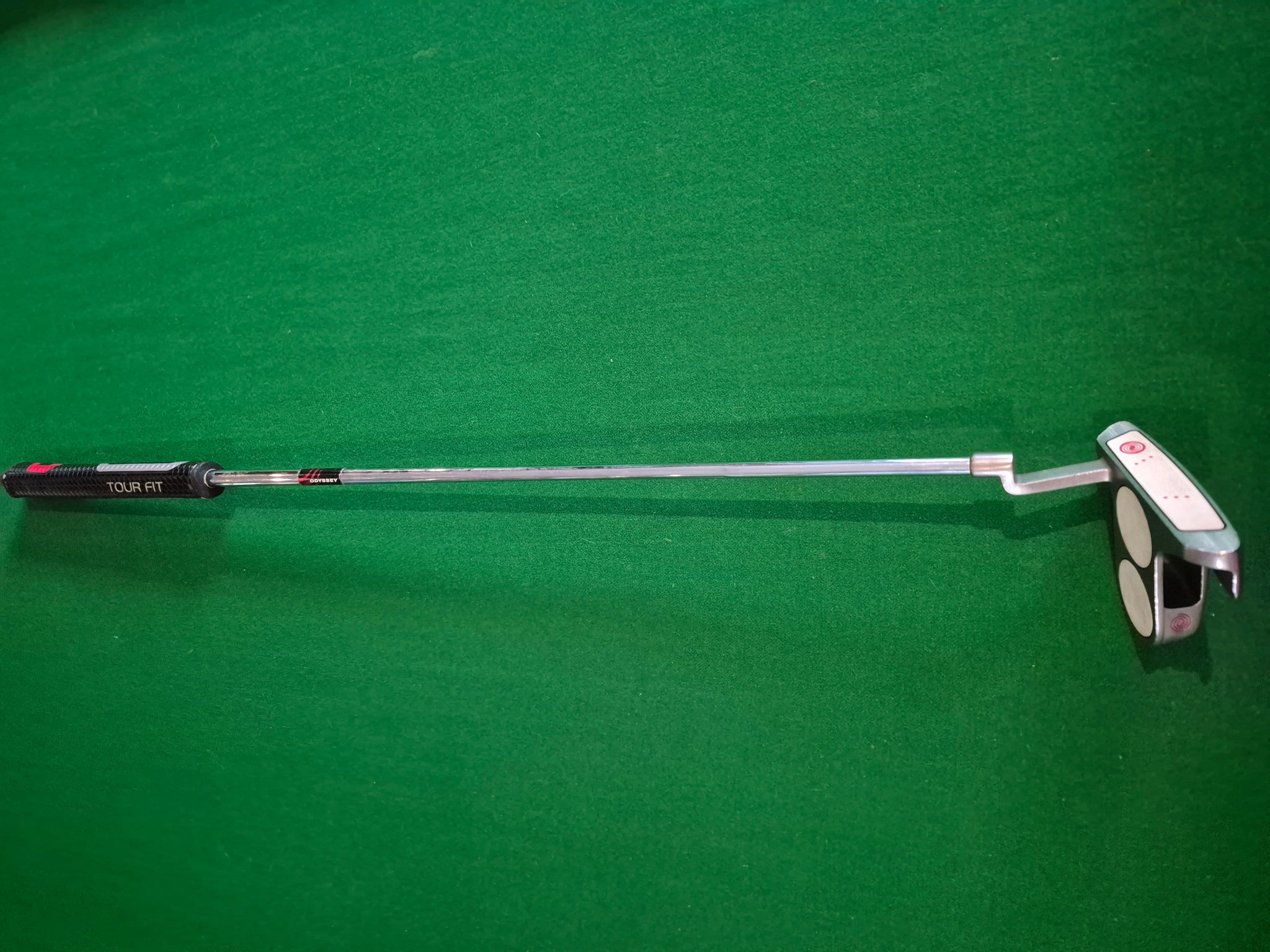 Odyssey White Hot XG 2-ball Blade Putter 35