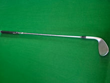 Load image into Gallery viewer, Cleveland CG15 Lob Wedge 60° with New Grip
