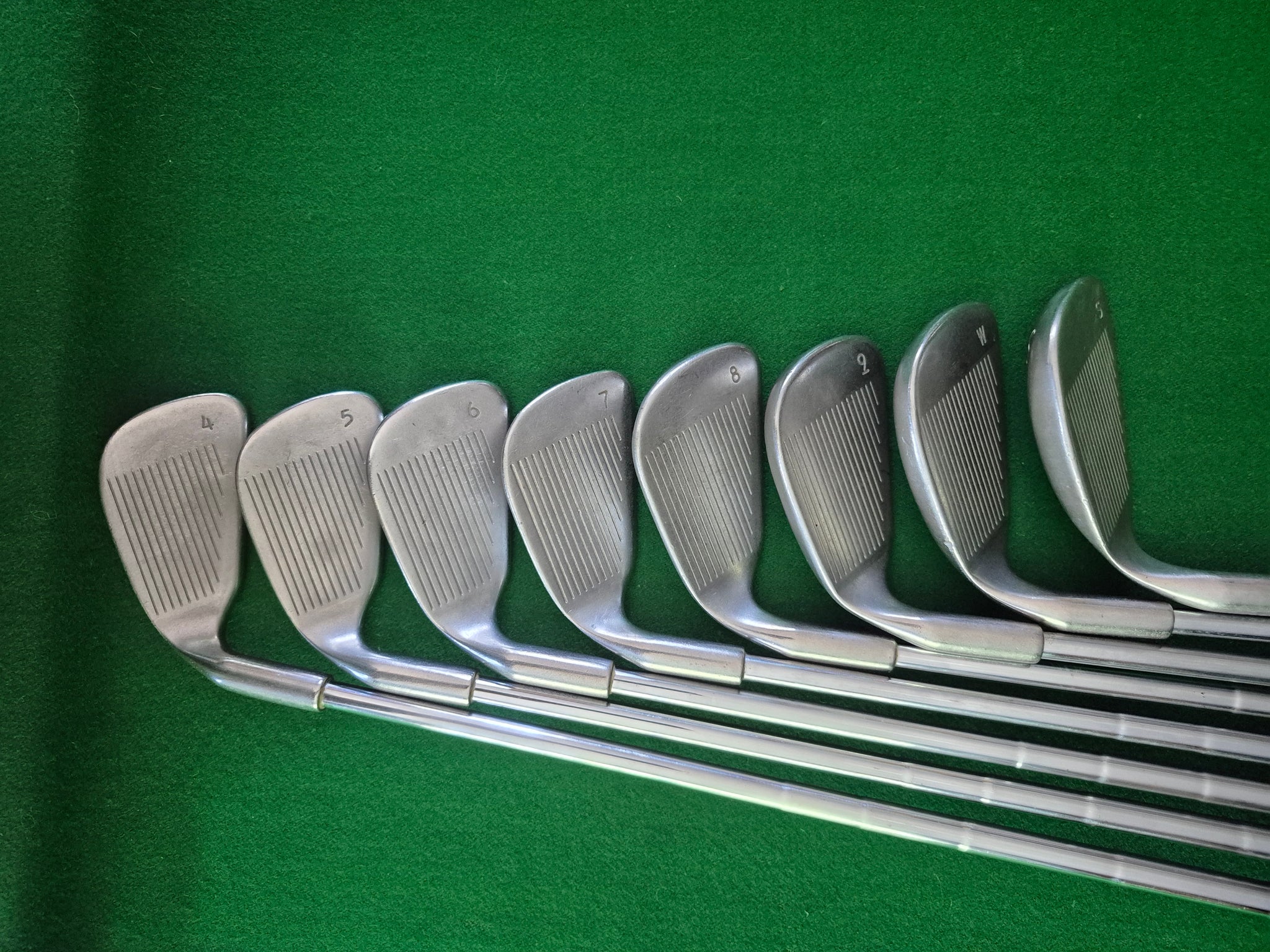 Ping Eye 2 Irons 4 - SW Black Dot Stiff – Golfers Market