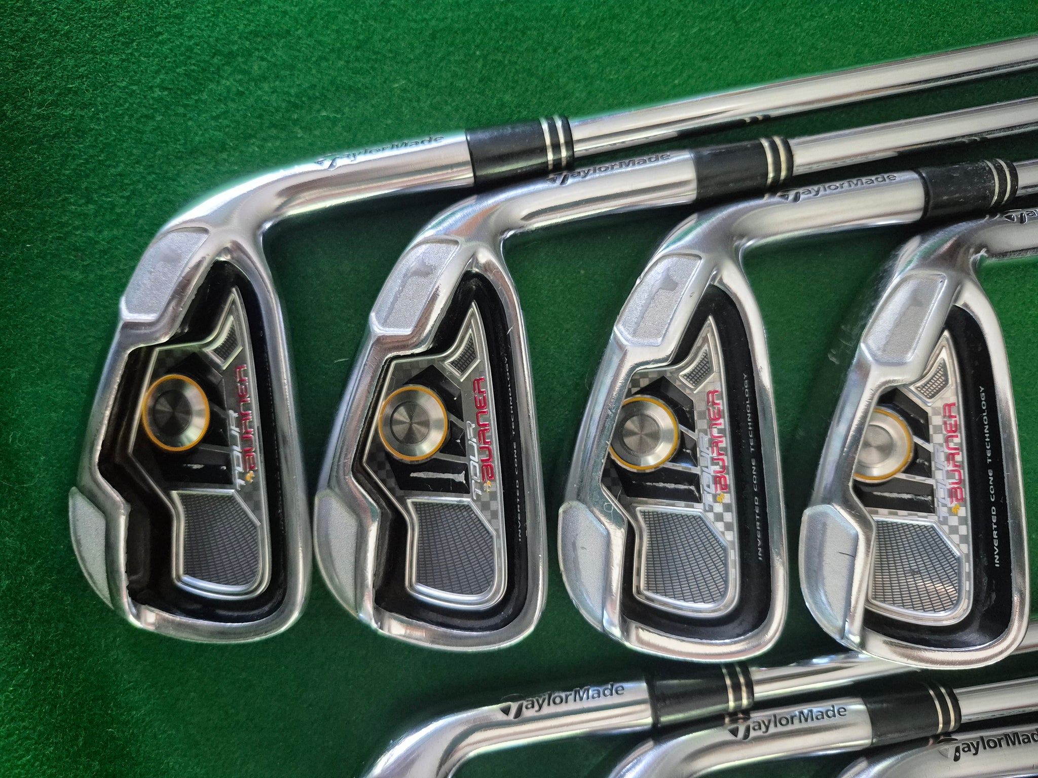 TaylorMade Tour Burner Irons 3 - PW Stiff – Golfers Market