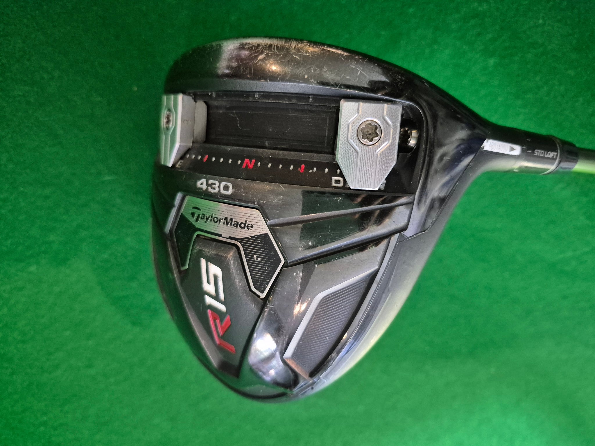 TaylorMade R15 430 Driver Regular Adjustable Loft with Cover