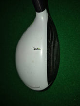 Load image into Gallery viewer, TaylorMade RBZ 4 Hybrid 22° Regular with Cover
