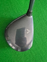 Load image into Gallery viewer, Callaway Big Bertha Steelhead III Fairway 3 Wood Regular with Cover
