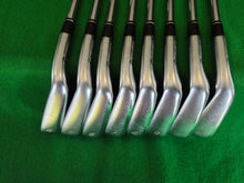 Load image into Gallery viewer, TaylorMade R9 Irons 4 - SW Regular
