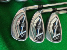 Load image into Gallery viewer, Wilson Staff D7 Irons 5 - SW Regular
