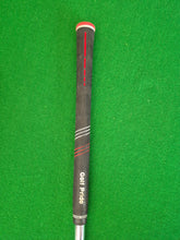 Load image into Gallery viewer, TaylorMade R9 Irons 4 - PW Stiff
