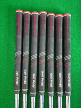 Load image into Gallery viewer, TaylorMade R9 Irons 4 - PW Stiff

