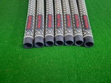 Load image into Gallery viewer, Golf Pride Z-Grip Golf Grips - Standard size - Set of 7 grips - New
