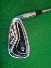 Load image into Gallery viewer, TaylorMade R9 9 Iron Stiff
