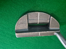 Load image into Gallery viewer, Tour Edge HP25 Performance Series 03 Putter 35&quot; with New Grip
