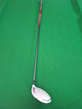 Load image into Gallery viewer, TaylorMade Burner Superfast 2.0 Driver 9.5° Stiff with Cover
