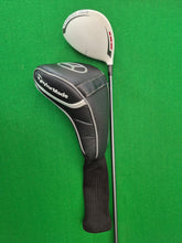 Load image into Gallery viewer, TaylorMade Burner Superfast 2.0 Driver 9.5° Stiff with Cover
