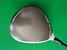 Load image into Gallery viewer, TaylorMade Sim Max D Driver 10.5° Regular

