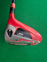 Load image into Gallery viewer, Cobra Amp Driver 9.5° Adjustable loft Regular with Cover
