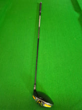 Load image into Gallery viewer, Cobra S3 Driver 9.5° Adjustable loft Stiff with New Grip
