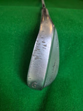 Load image into Gallery viewer, Adams Tom Watson Classic Gap Wedge 52°
