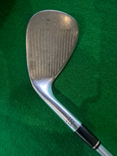 Load image into Gallery viewer, Adams Tom Watson Classic Gap Wedge 52°
