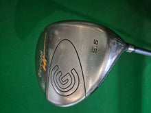 Load image into Gallery viewer, Cleveland HiBore Driver 9.5° Stiff with Cover
